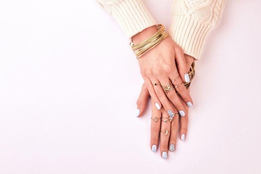 How To Wear Rings: How Many To Wear, What Fingers & More (Ultimate Guide) - Lexie Jordan Jewelry