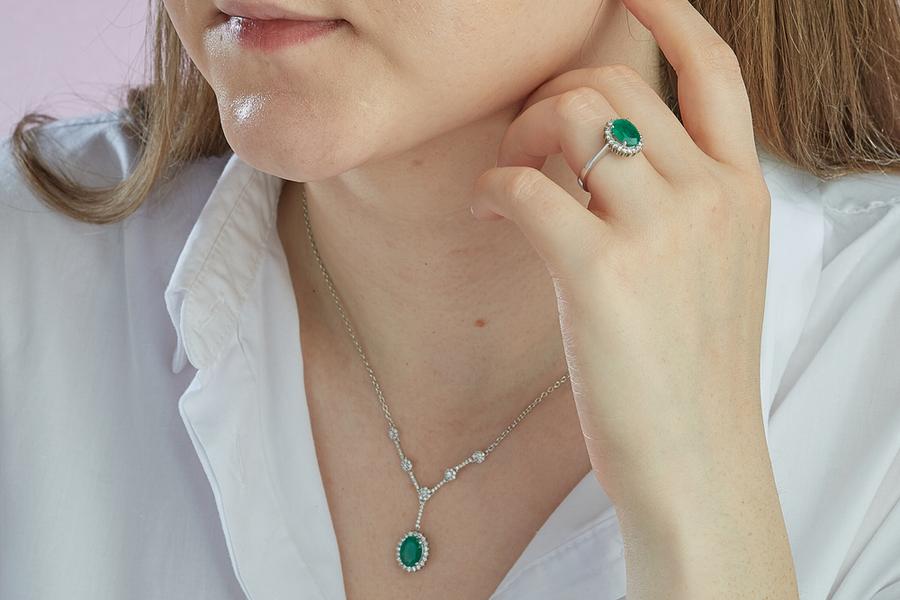 The 20 Most Stunning Green Gemstones - Lexie Jordan Jewelry