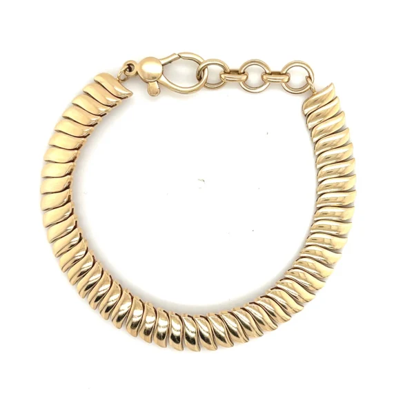 Curvy linked 14k Gold Bracelet